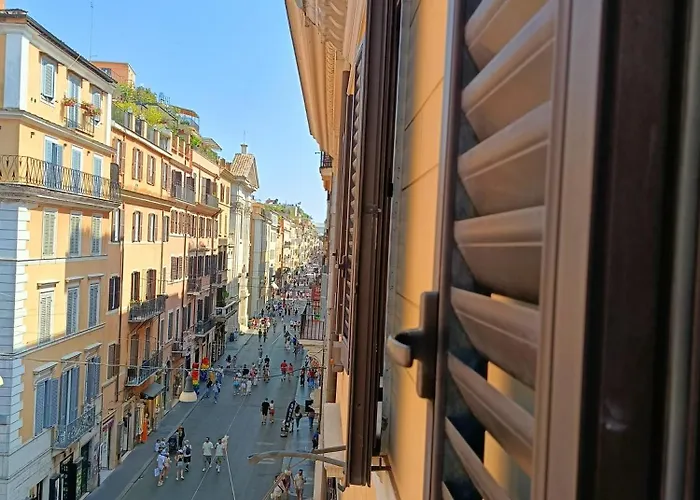 Via Del Corso